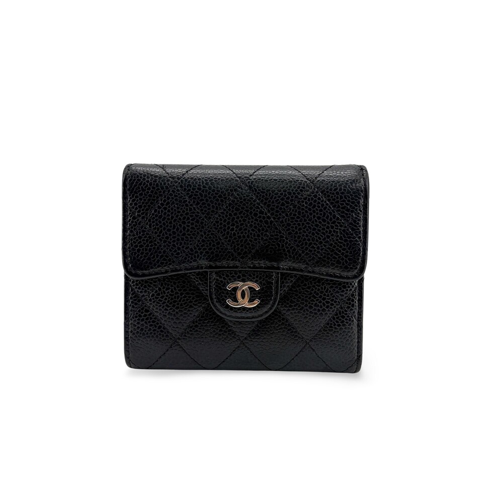 Chanel 31 Wallet Quilted Shiny Calfskin